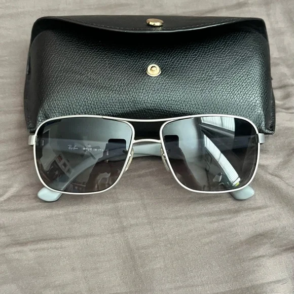 Ray bans in perfect condition Vintage B&L RAY-BAN ARISTA 58-14 GEP G15 Outdoorsman Aviator  main image 4